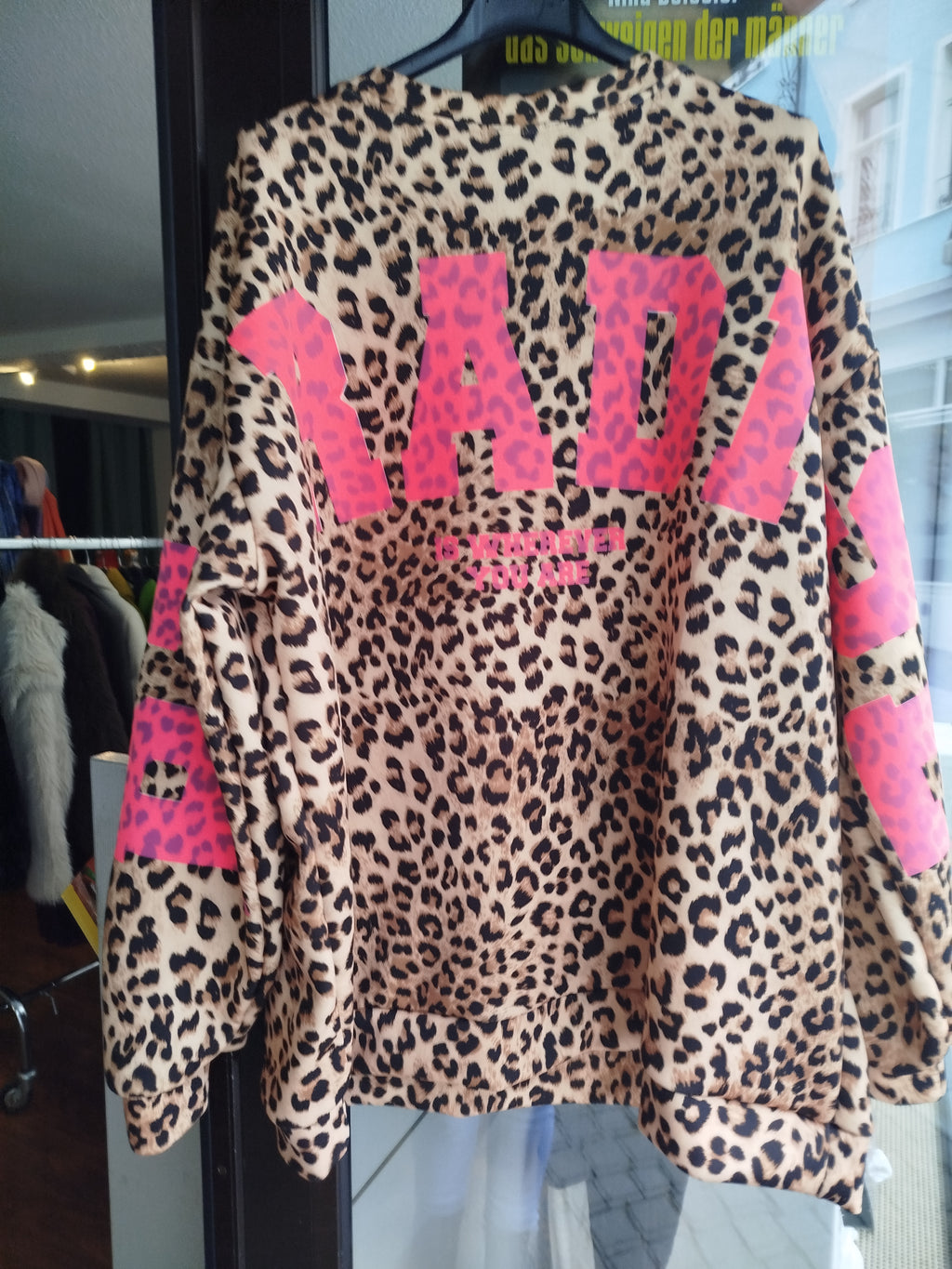 Pullover Leopardenmuster mit Aufdruck 'Paradise' onesize