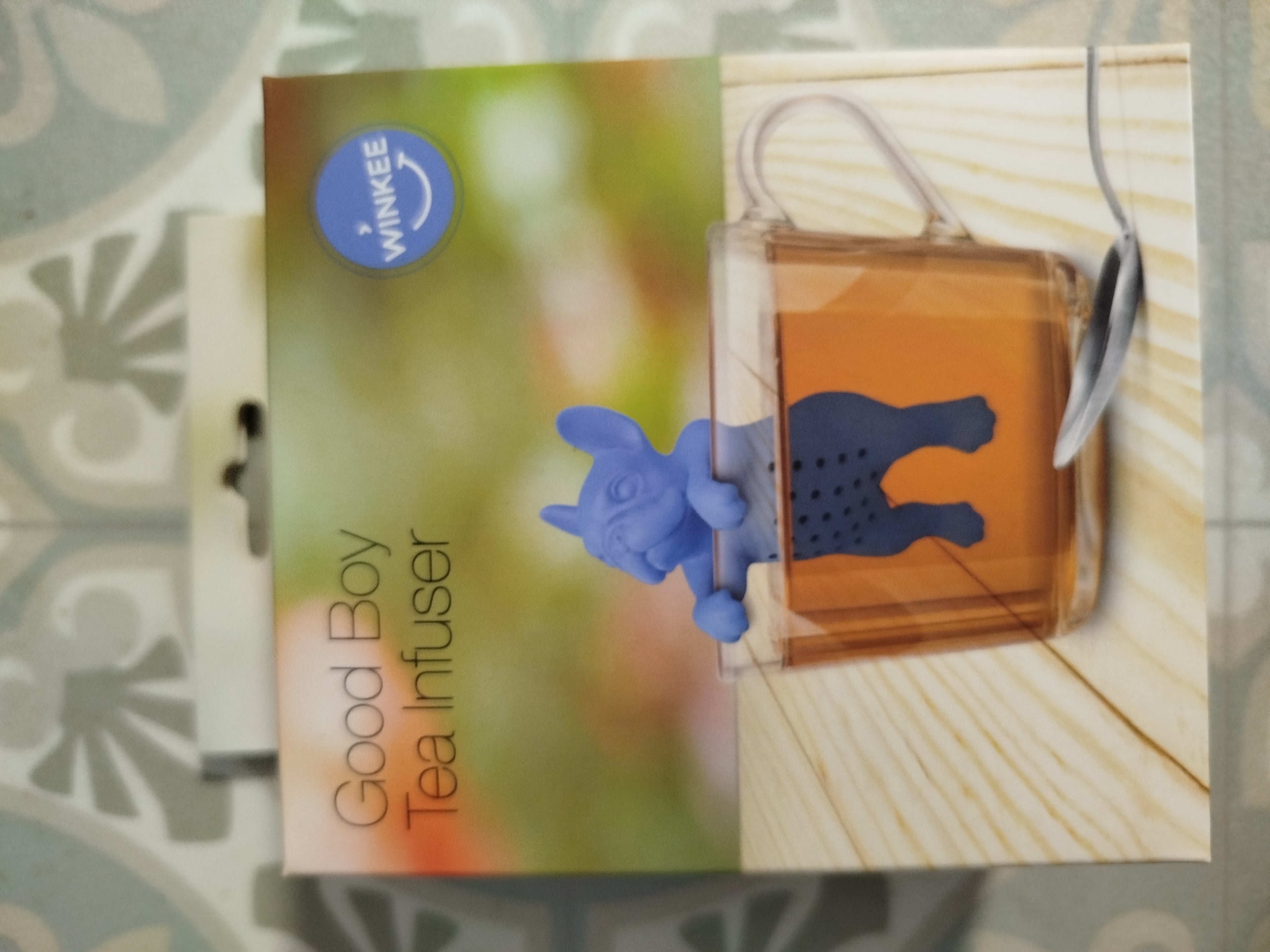 Tee Ei Bulldogge aus Silikon