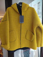 Wolljacke oversized onesize mit Kapuze