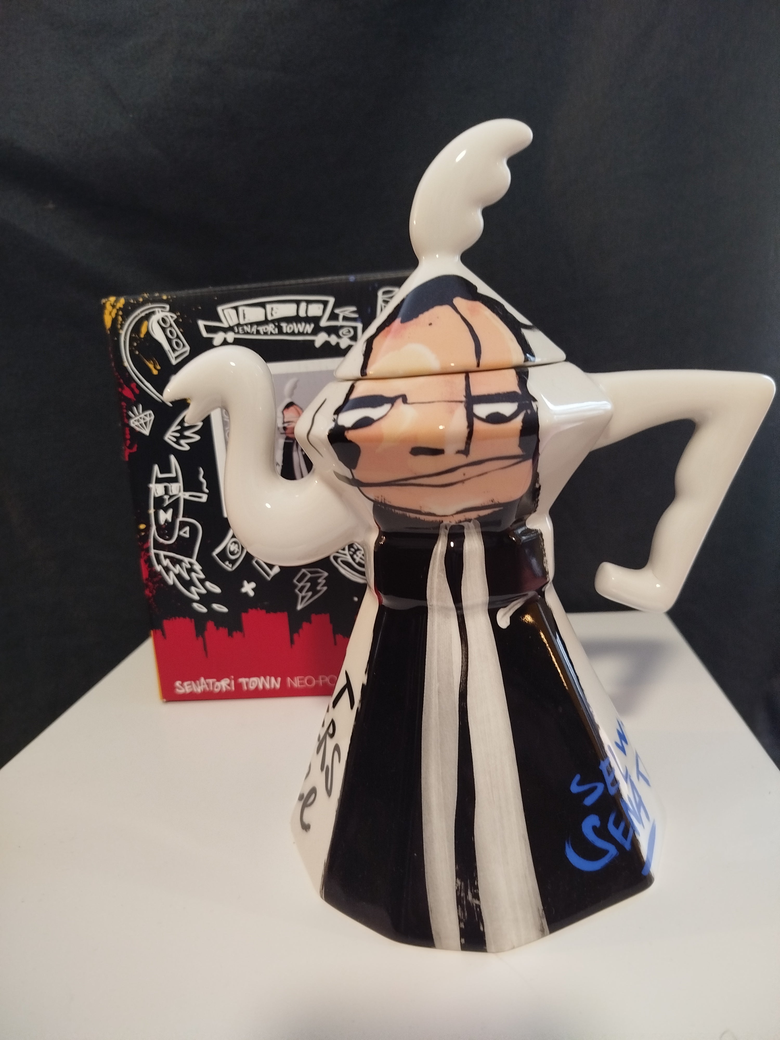 Senatorin Town Design Espresso Kaffee Kanne Chicago Twins