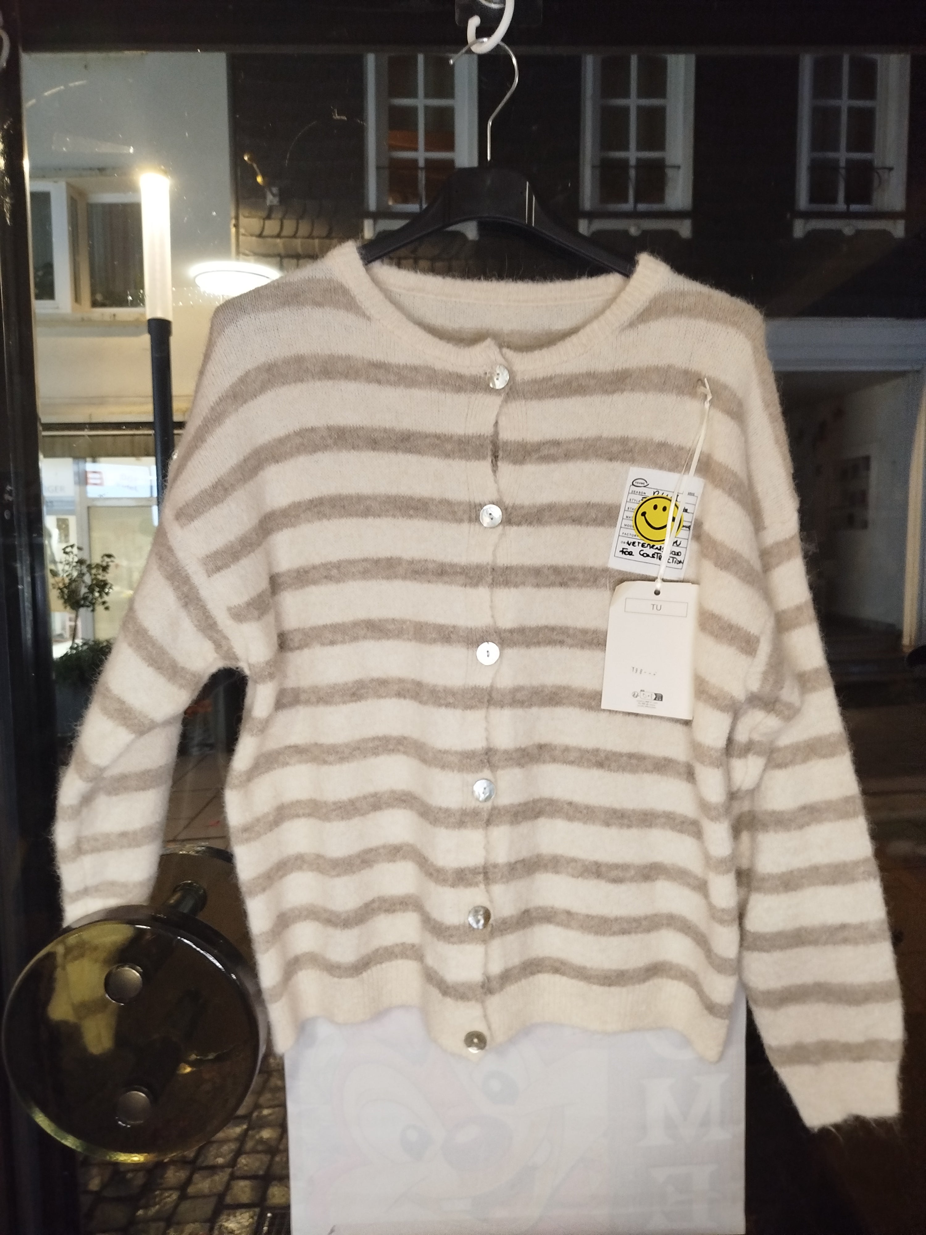 Strickjacke gestreift mit Smiley onesize (36-42)