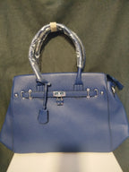 Mittelgroße Handtasche mit Schultergurt