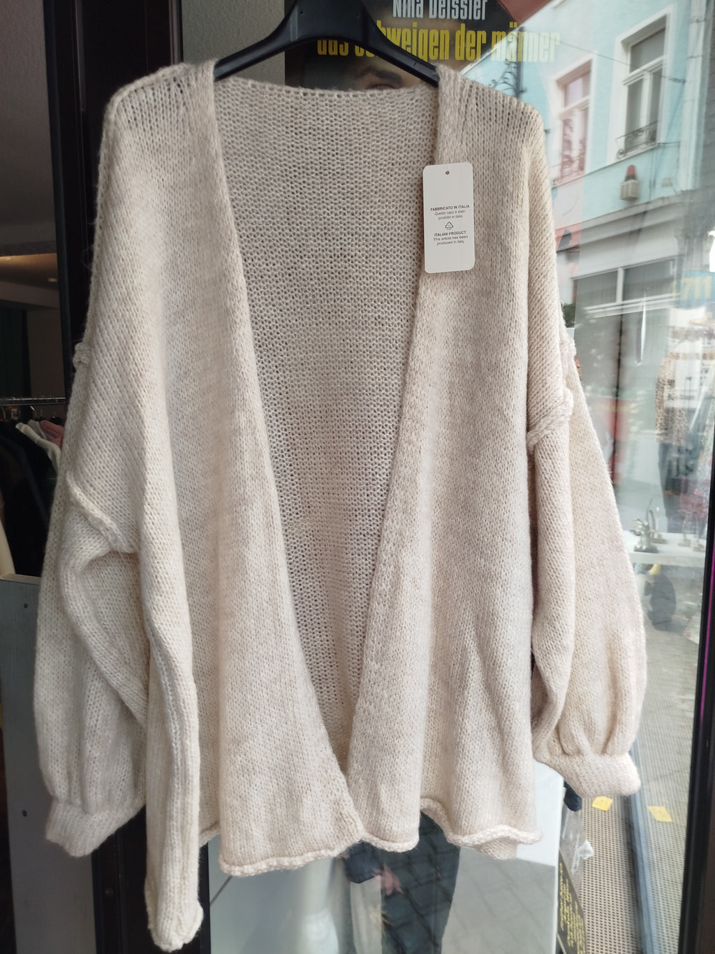 Strickjacke offen lässiger Schnitt